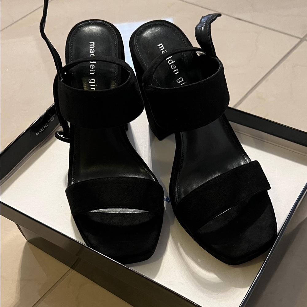 Marc Fisher Black Heeled Sandals
